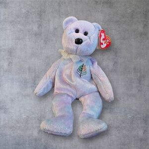 TY Beanie Baby - ISSY the Four-Seasons Hotel Bear